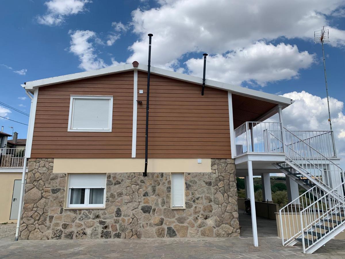 Villa De Gredos Наваредонда де Гредос Екстериор снимка
