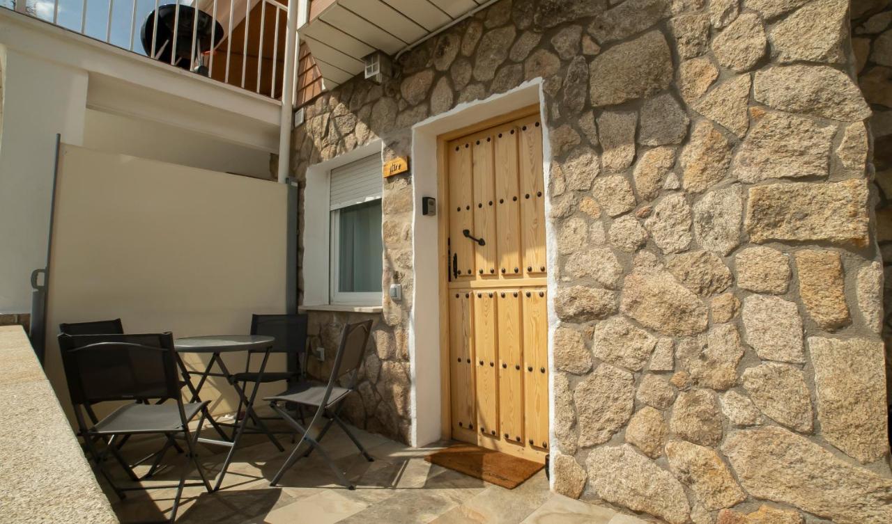 Villa De Gredos Наваредонда де Гредос Екстериор снимка
