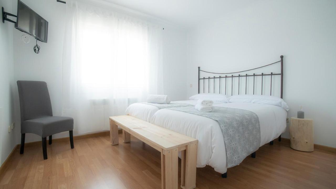 Villa De Gredos Наваредонда де Гредос Екстериор снимка