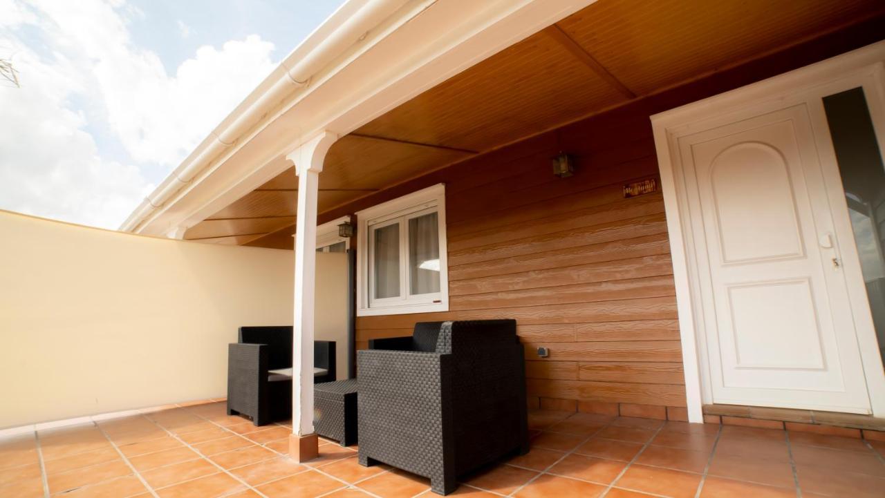 Villa De Gredos Наваредонда де Гредос Екстериор снимка