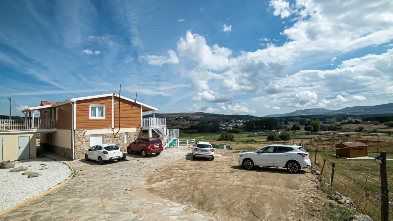 Villa De Gredos Наваредонда де Гредос Екстериор снимка